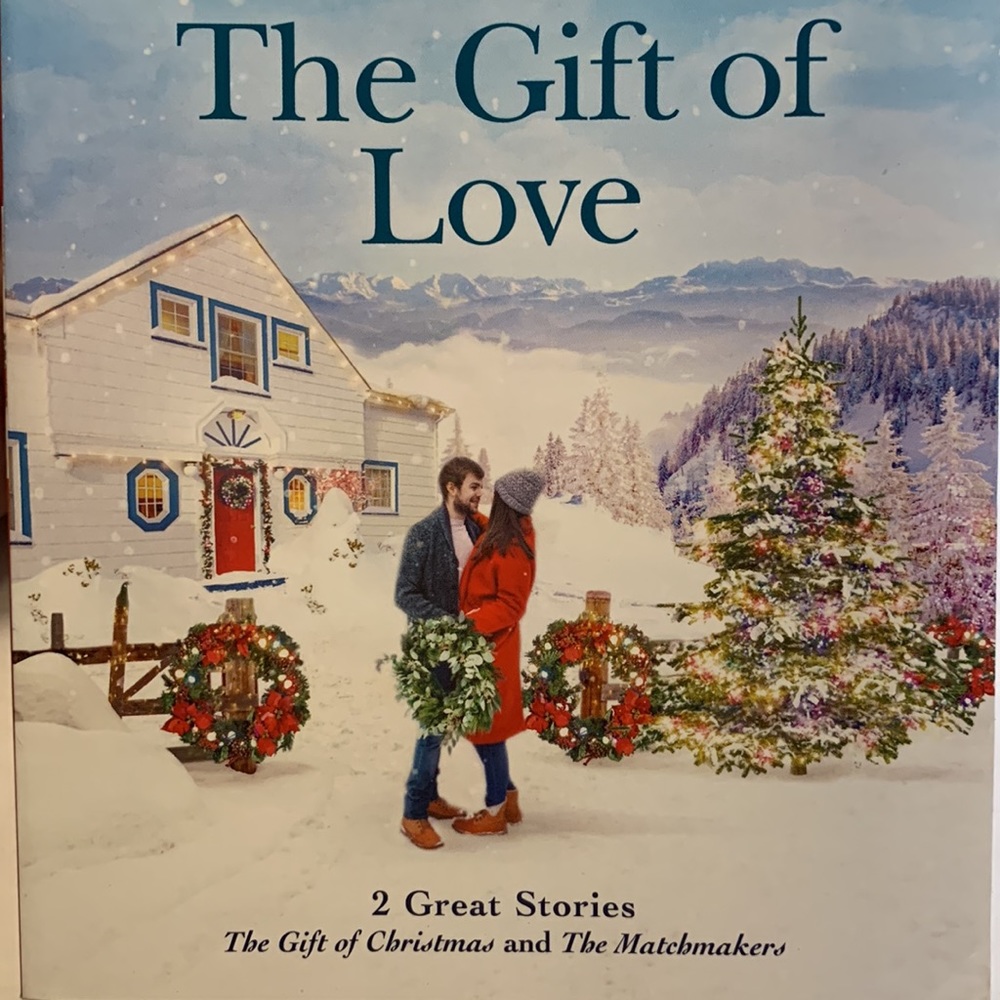 🔥4/$25 🔥 Christmas. The gift of love. 2 books in 1